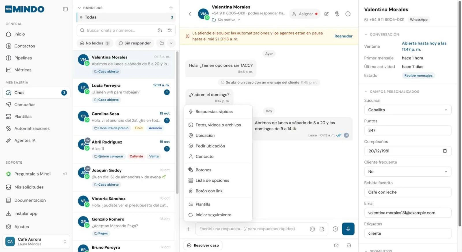 Menú + del chat con fotos, sticker, ubicación, botones, lista, plantilla y seguimiento